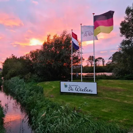 36 Op Recreatiepark De Wielen Lejlighed Sint Maarten