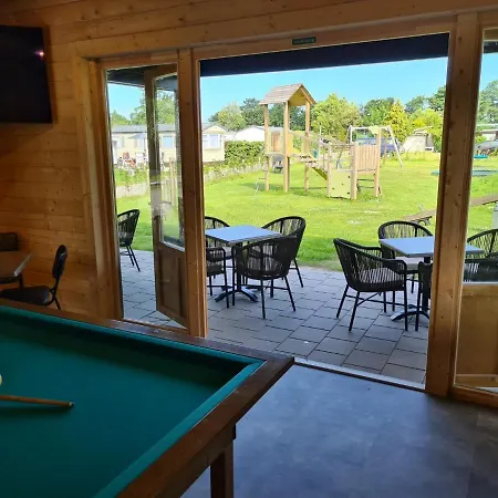 36 Op Recreatiepark De Wielen Sint Maarten